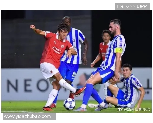 亚冠联赛精彩回顾：战术对决、球员瞬间、进球盛宴与激情氛围